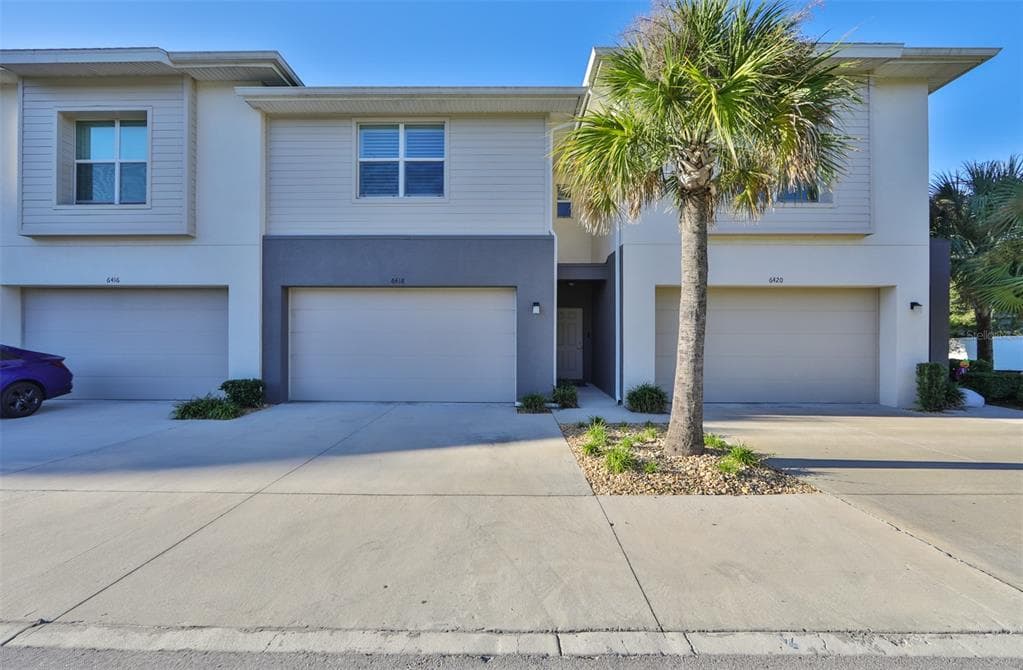 6418 SANCTUARY CREEK LANE TAMPA, FL 33625