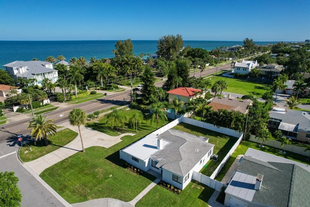 103 3RD STREET BELLEAIR BEACH, FL 33786