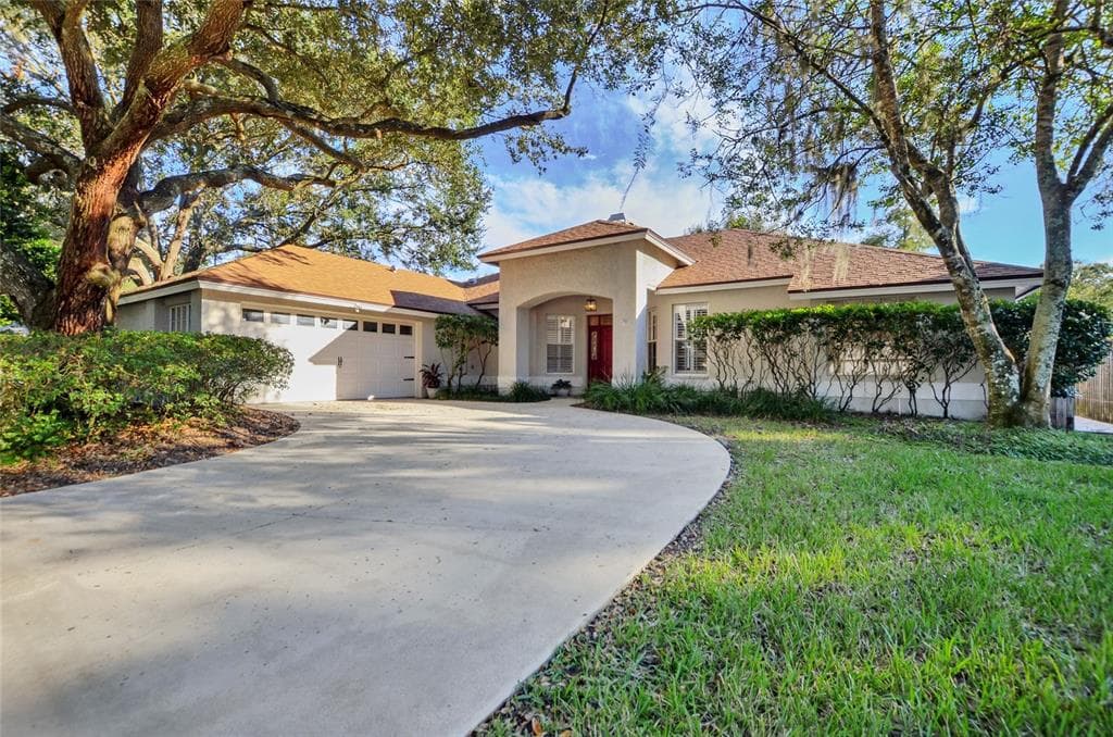 16811 BLENHEIM DRIVE LUTZ, FL 33549