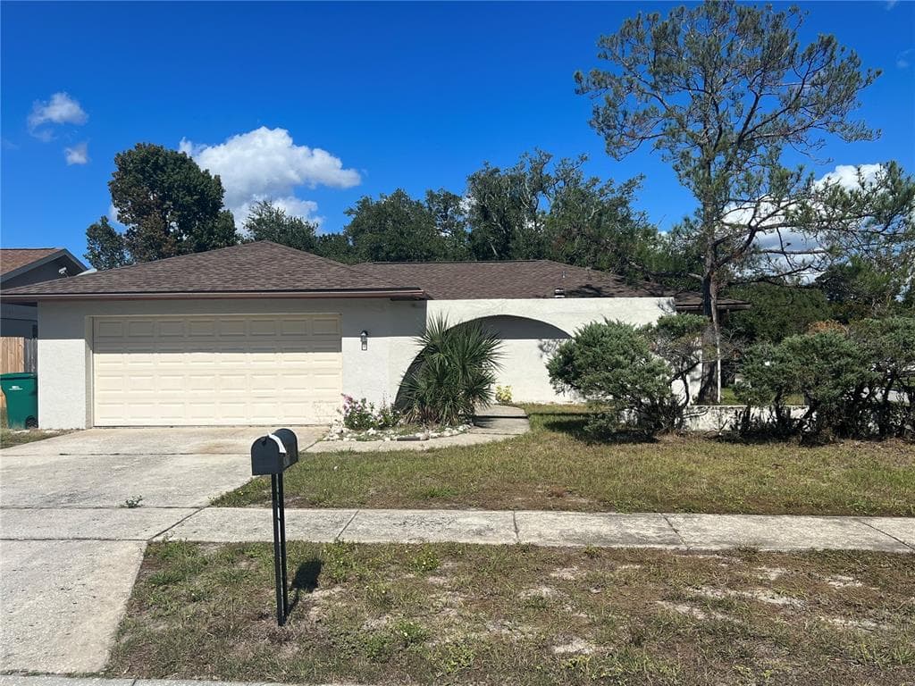 2679 COUNTRY GROVE BOULEVARD PALM HARBOR, FL 34684