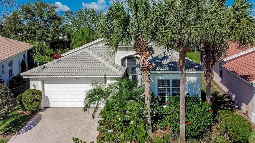 4934 SANDY BROOK CIRCLE