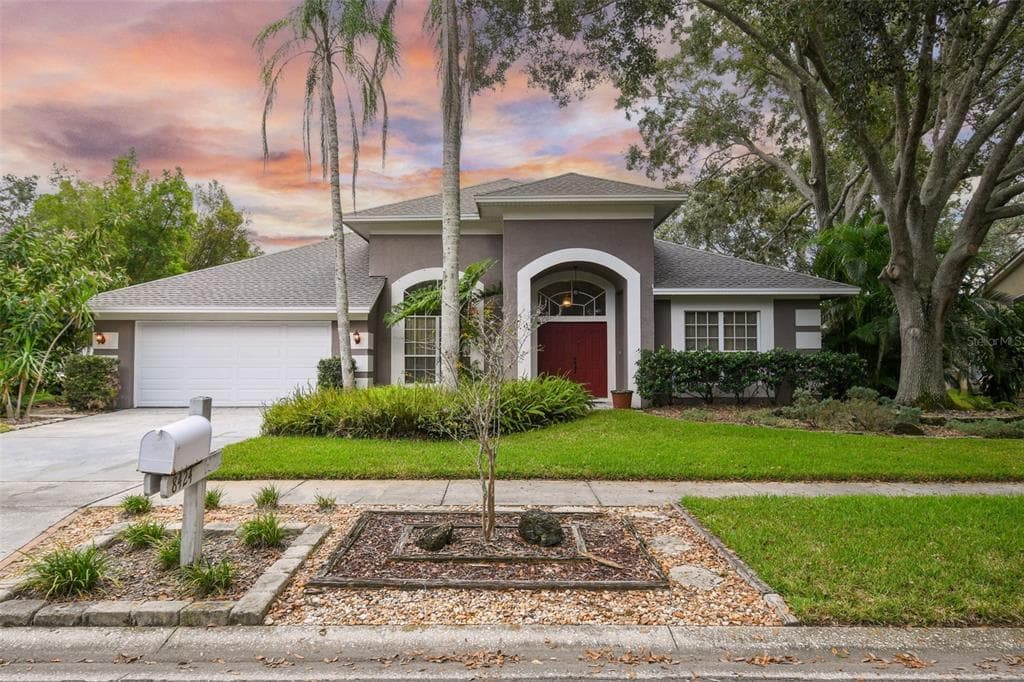 8424 RIDGEBROOK CIRCLE ODESSA, FL 33556