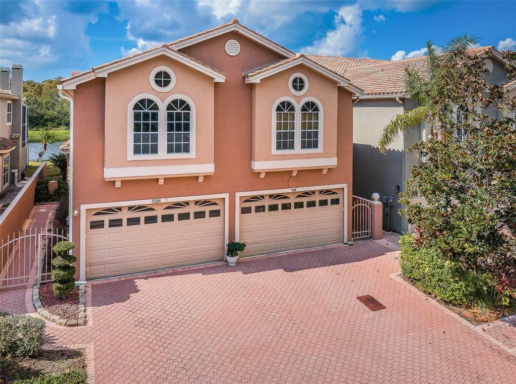 1588 LAGO VISTA BOULEVARD PALM HARBOR, FL 34685