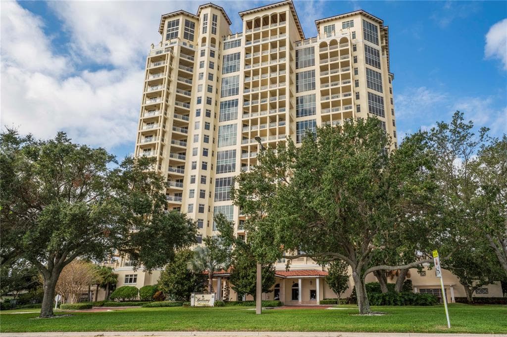 4201 BAYSHORE BOULEVARD UNIT 1901