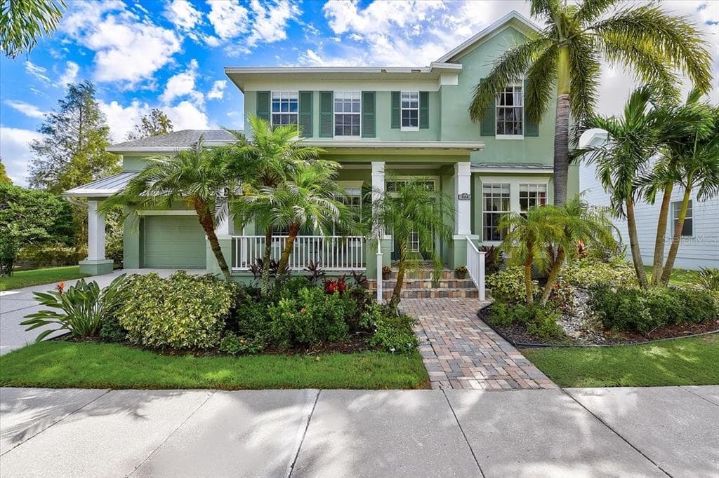524 ISLEBAY DRIVE APOLLO BEACH, FL 33572