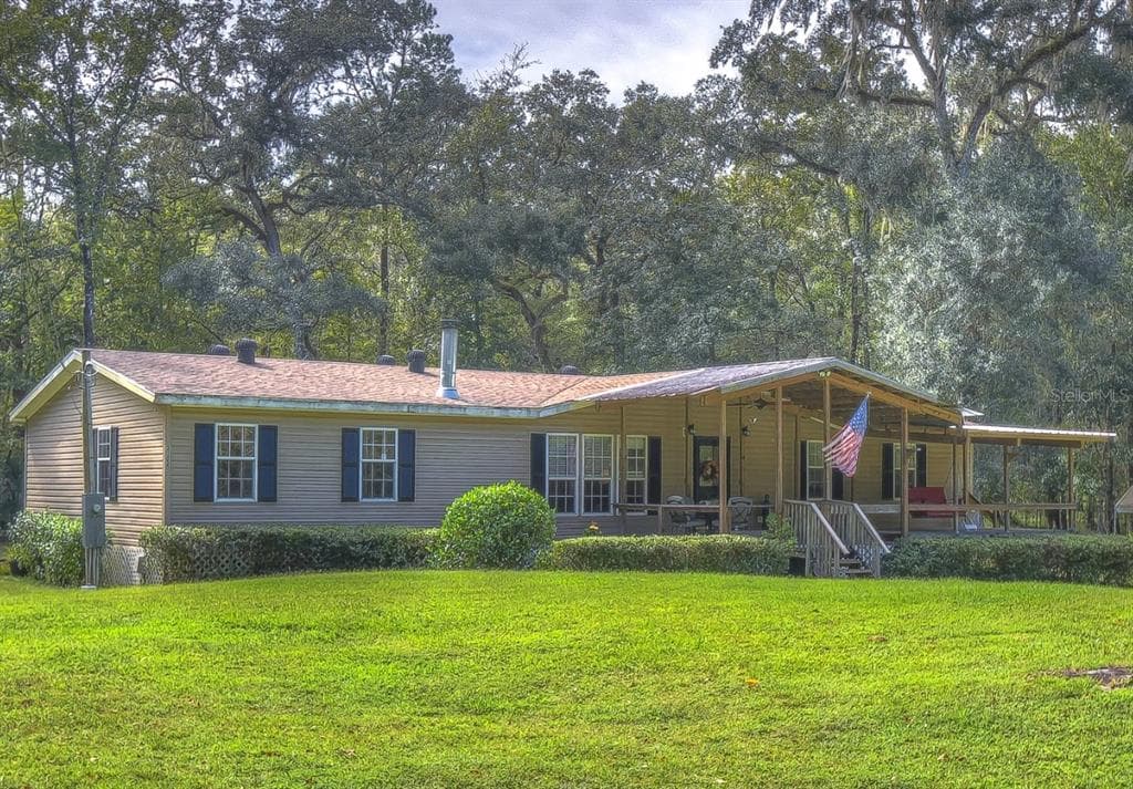 21850 LA FINCA LANE BROOKSVILLE, FL 34601
