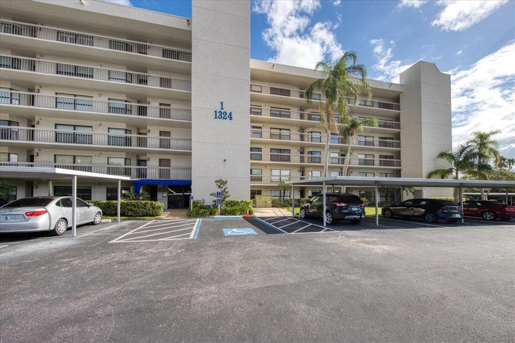 1324 PASADENA AVENUE S UNIT 305
