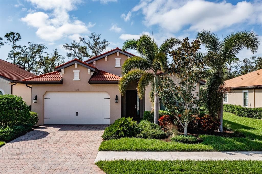 1029 BLUFFWOOD DRIVE NOKOMIS, FL 34275