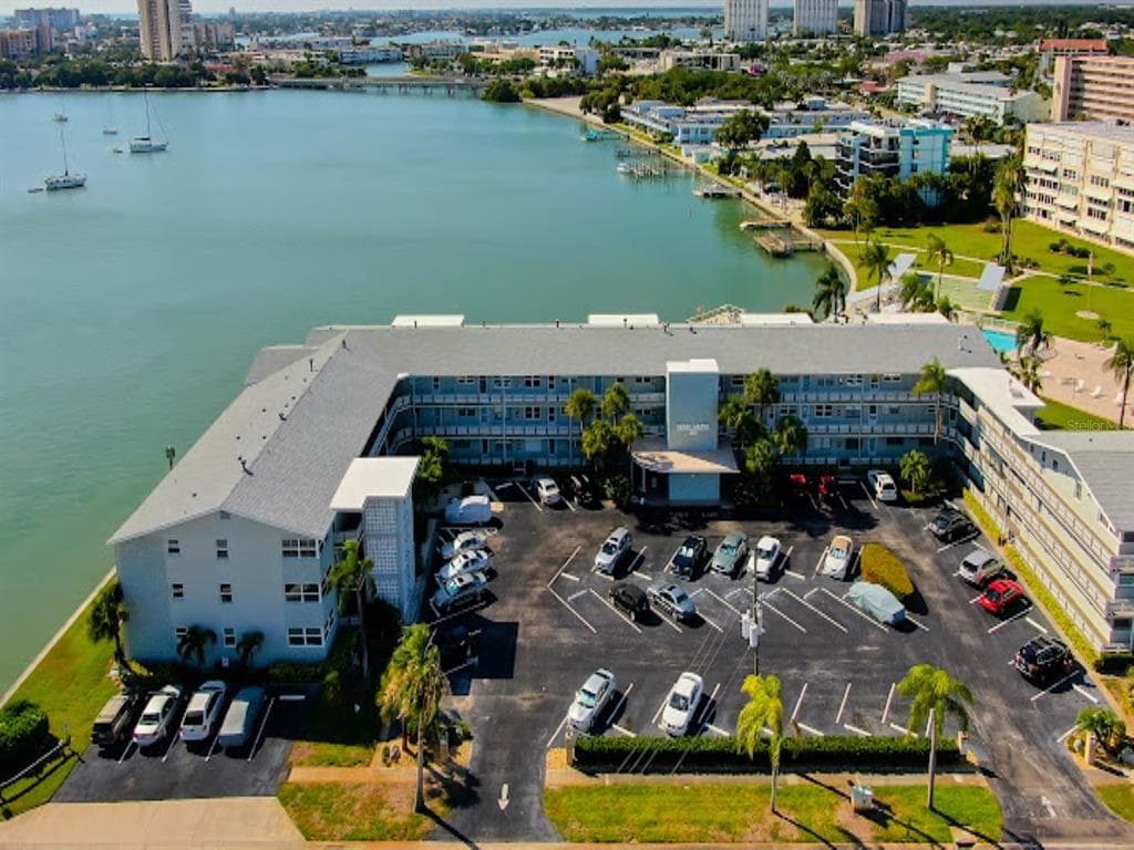 1898 SHORE DRIVE S UNIT 314 SOUTH PASADENA, FL 33707