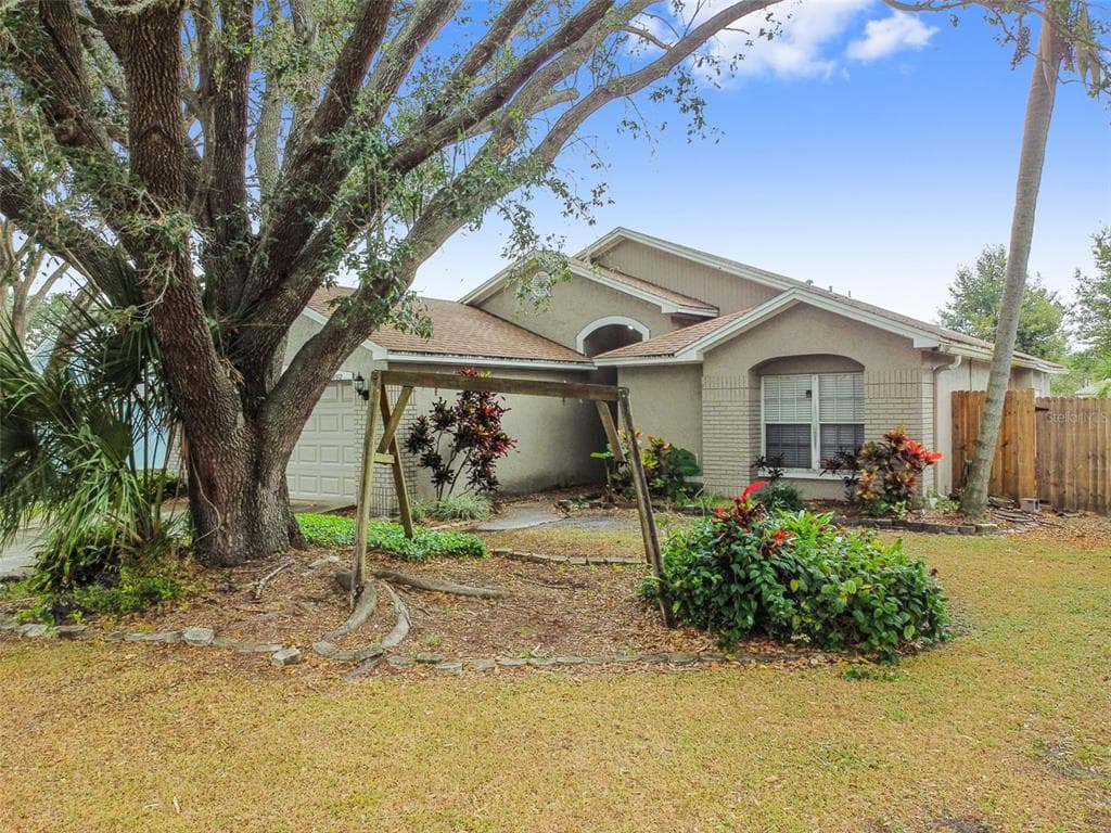 10512 DEEPBROOK DRIVE