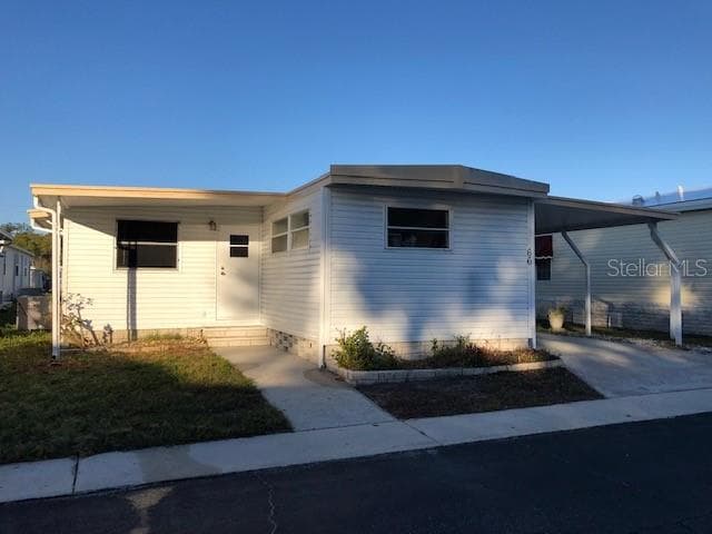 66 THATCH PALM STREET W