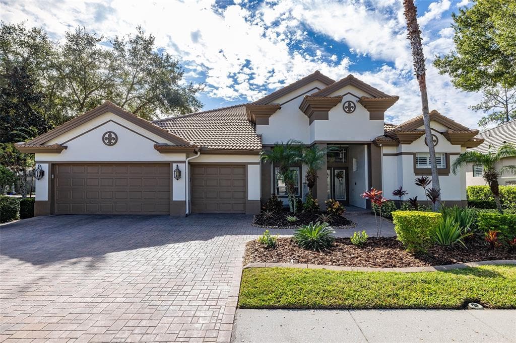 2898 GREY OAKS BOULEVARD