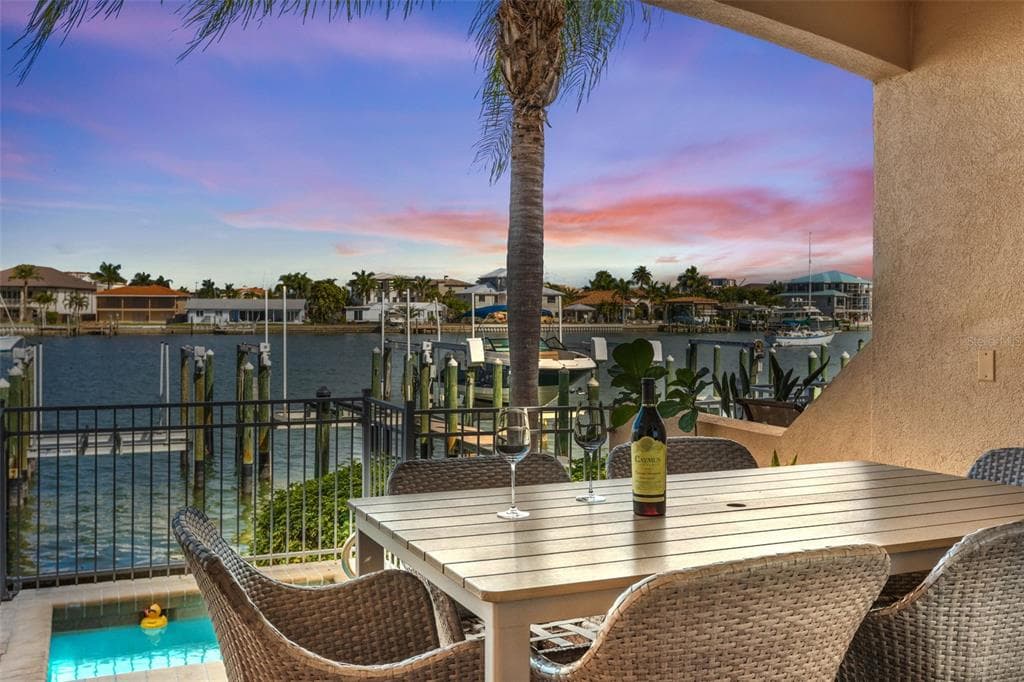120 BRIGHTWATER DRIVE UNIT 2 CLEARWATER, FL 33767