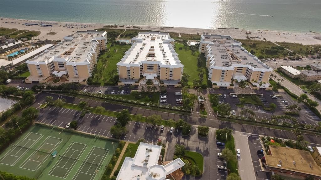 6600 SUNSET WAY UNIT 408 ST PETE BEACH, FL 33706