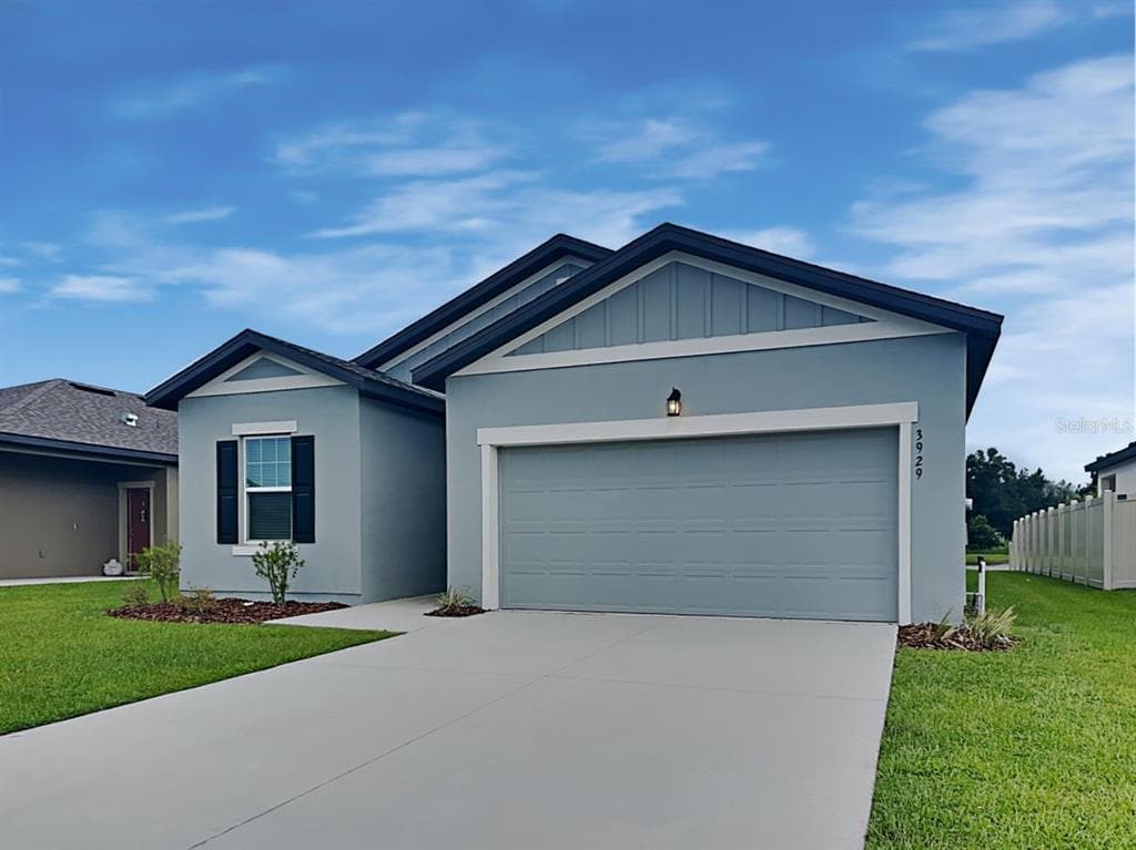 3929 SPRUCE CREEK DRIVE LAKELAND, FL 33811