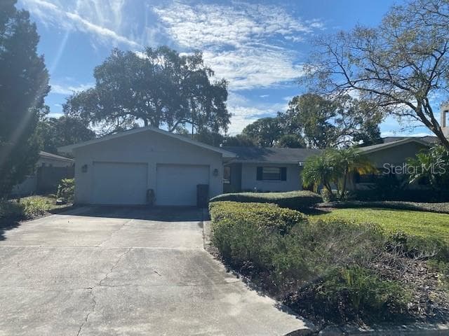 5004 W POE AVENUE