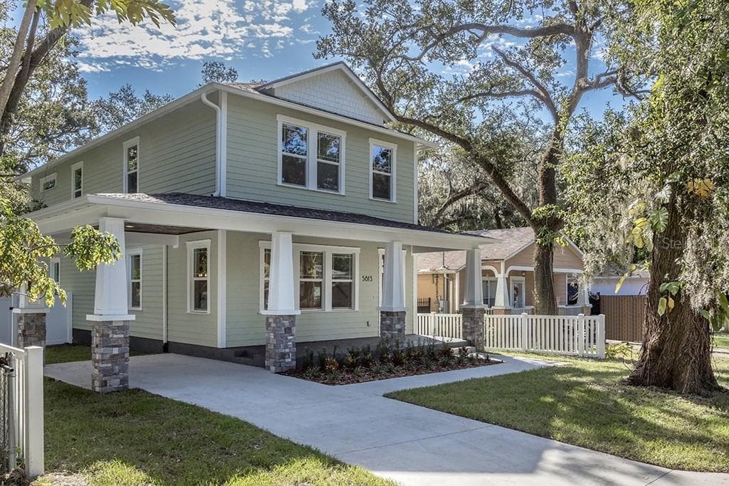 209 W ELM STREET TAMPA, FL 33604