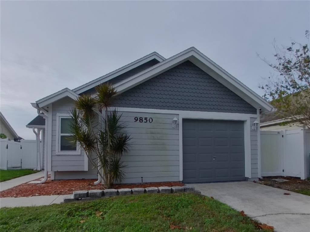 9850 SURREY RIDGE ROAD ORLANDO, FL 32825