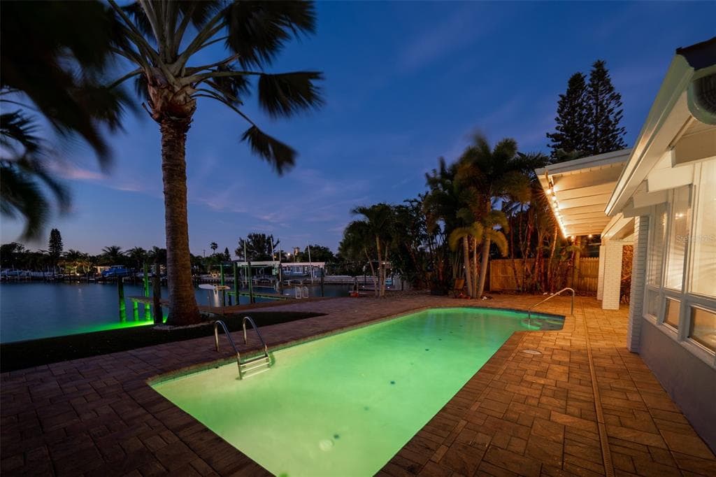 535 80TH AVENUE ST PETE BEACH, FL 33706