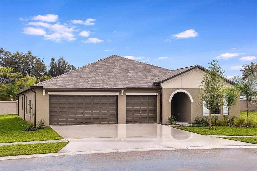 2930 FLYING BLACKBIRD ROAD BARTOW, FL 33830