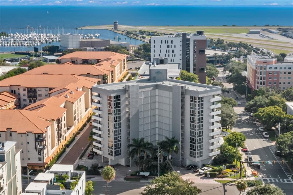 470 3RD STREET S UNIT 710 ST PETERSBURG, FL 33701