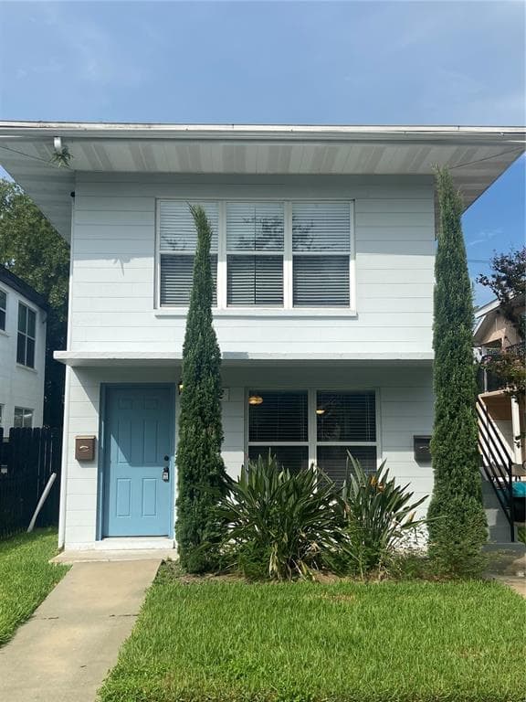 212 COLUMBIA DRIVE UNIT B TAMPA, FL 33606