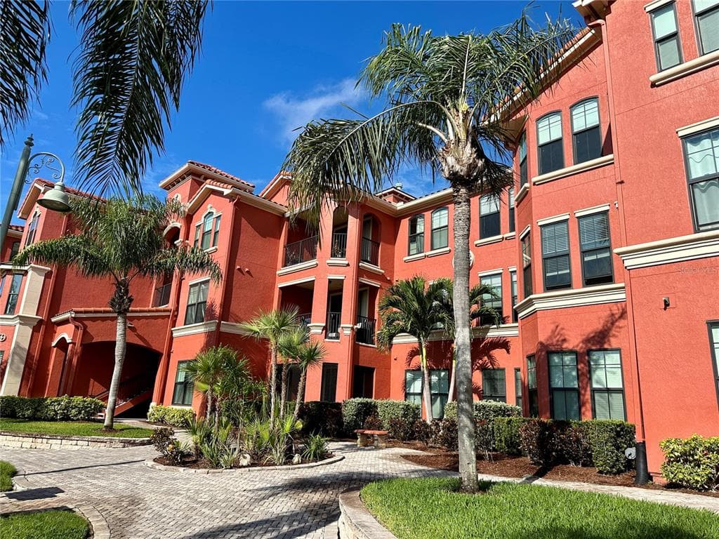 2731 VIA CAPRI UNIT 928 CLEARWATER, FL 33764