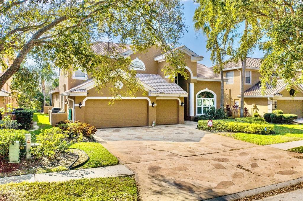 7574 ARALIA WAY