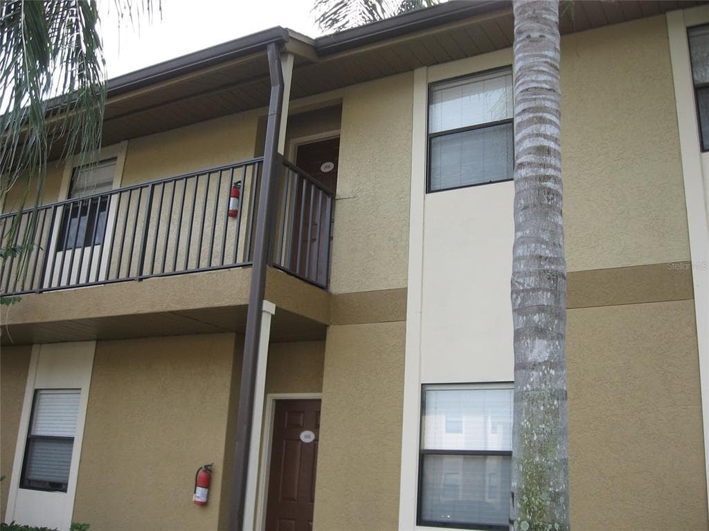 10178 SAILWINDS BOULEVARD S UNIT 205 LARGO, FL 33773