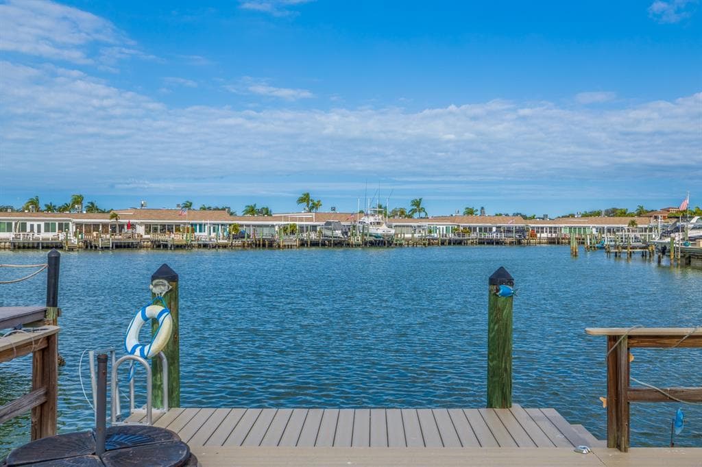 433 BOCA CIEGA POINT BOULEVARD S ST PETERSBURG, FL 33708