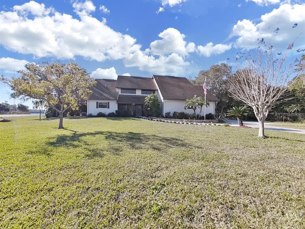 9710 82ND AVENUE SEMINOLE, FL 33777