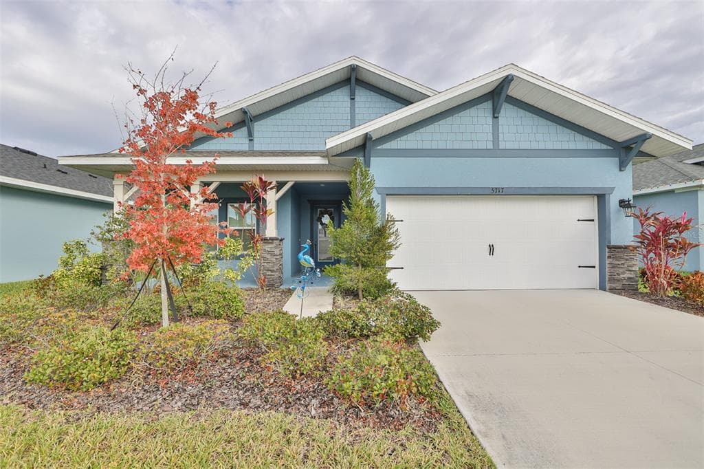 5717 SILVER SUN DRIVE
