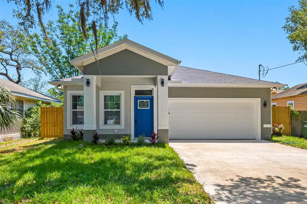 8501 1/2 N NEWPORT AVENUE TAMPA, FL 33604