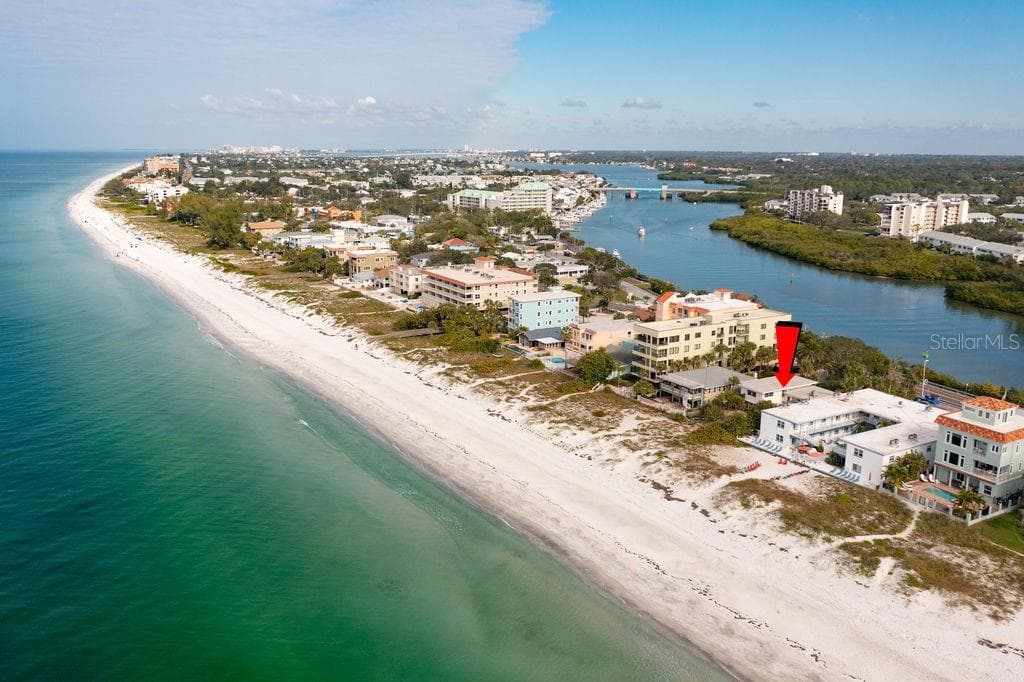 70 GULF BOULEVARD INDIAN ROCKS BEACH, FL 33785