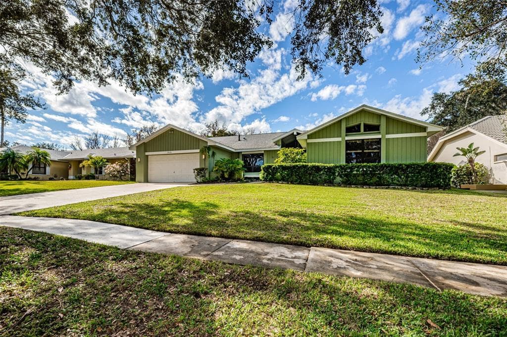 2616 COBBS WAY PALM HARBOR, FL 34684