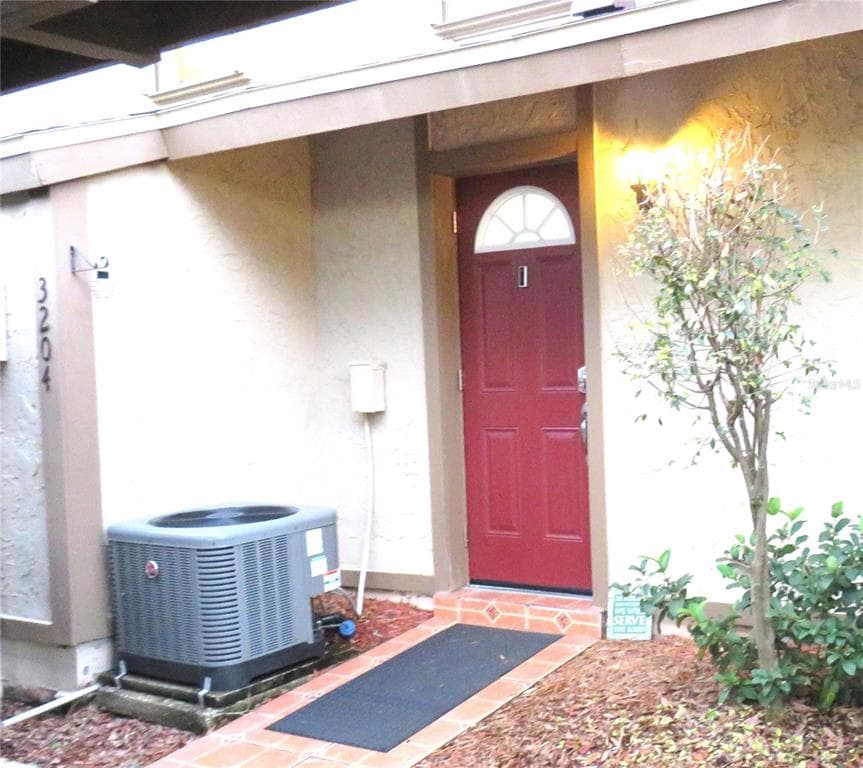3204 DOE COURT BRANDON, FL 33511