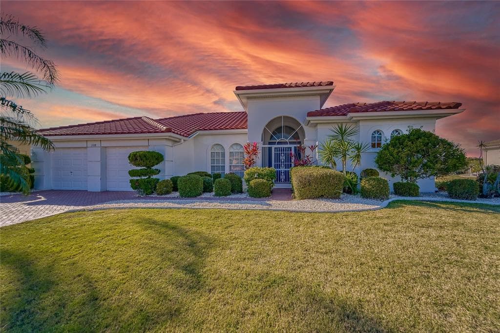 1108 SIGNATURE DRIVE SUN CITY CENTER, FL 33573