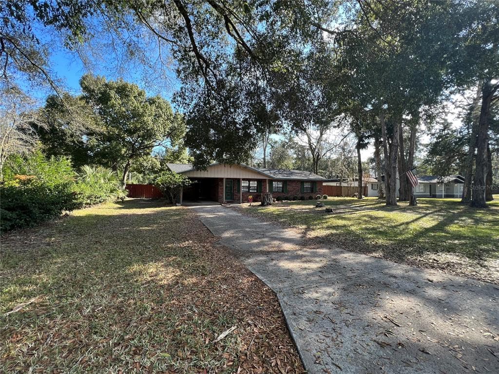 3305 SE 33RD COURT