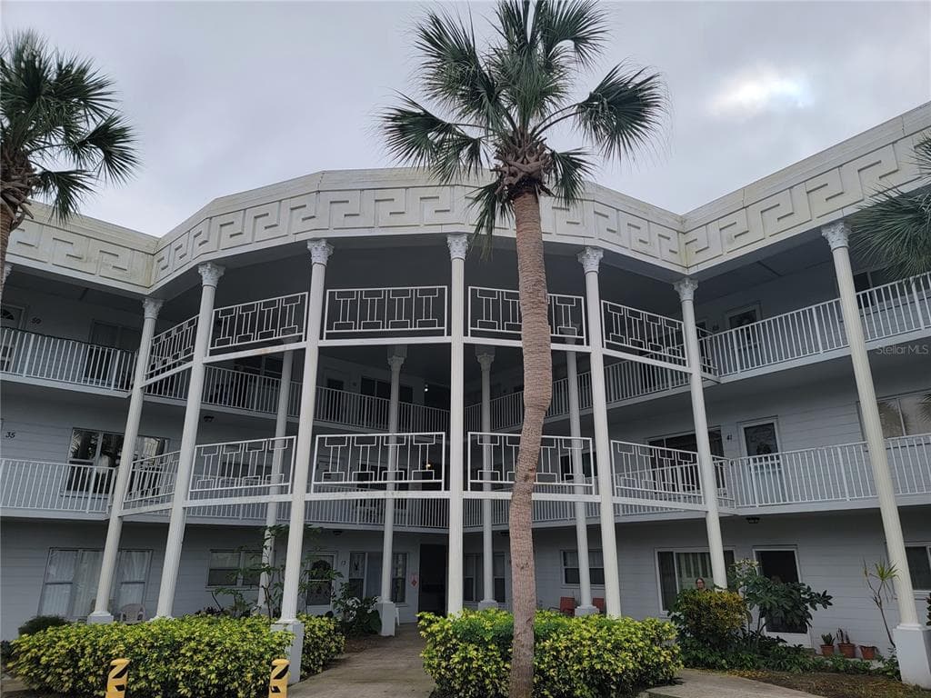 2449 COLUMBIA DRIVE UNIT 19 CLEARWATER, FL 33763