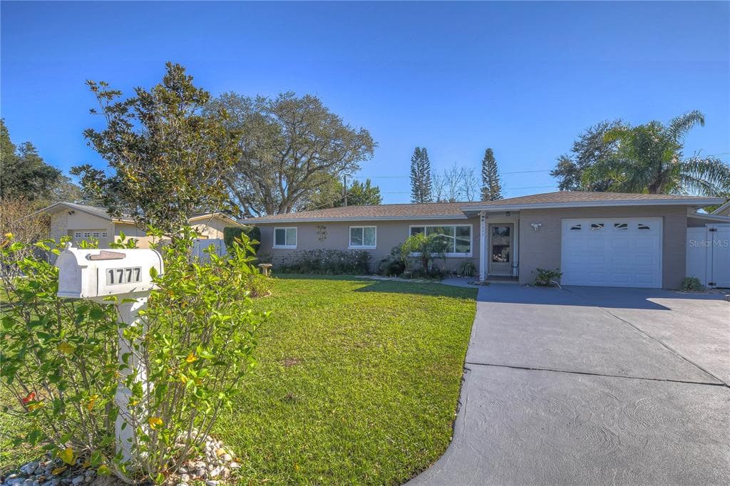 1777 TOWNSEND STREET CLEARWATER, FL 33755