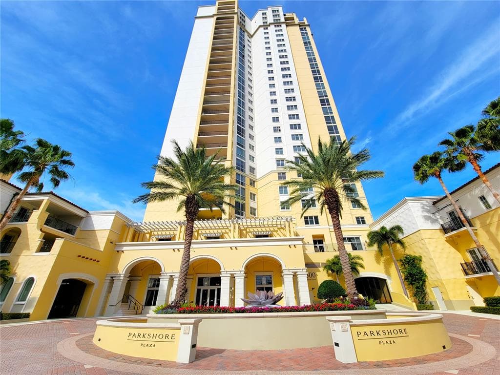 300 BEACH DRIVE NE UNIT 2201 ST PETERSBURG, FL 33701