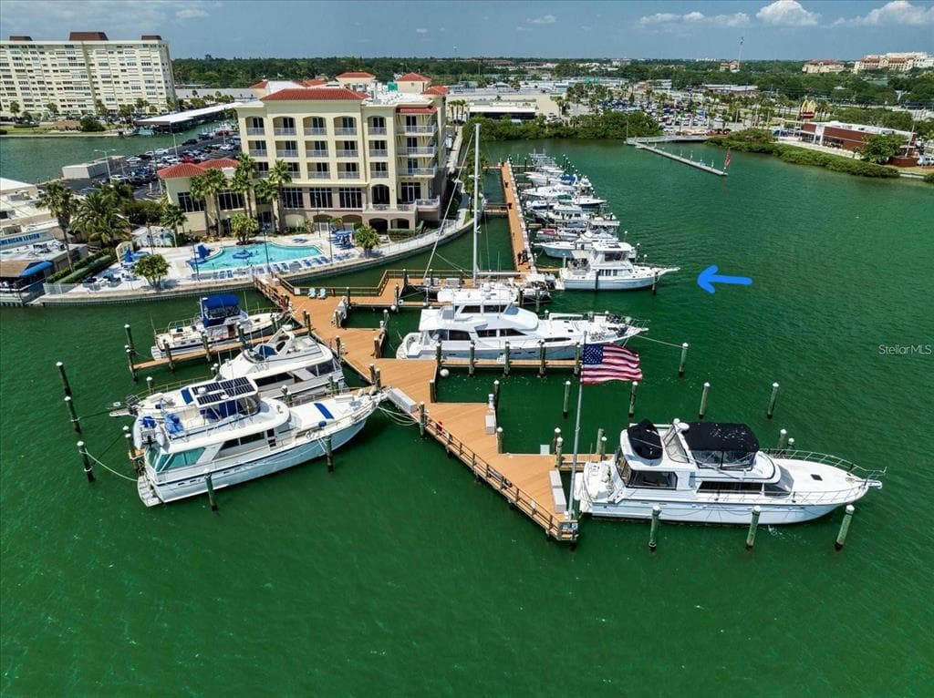 601 AMERICAN LEGION DRIVE UNIT 11 MADEIRA BEACH, FL 33708