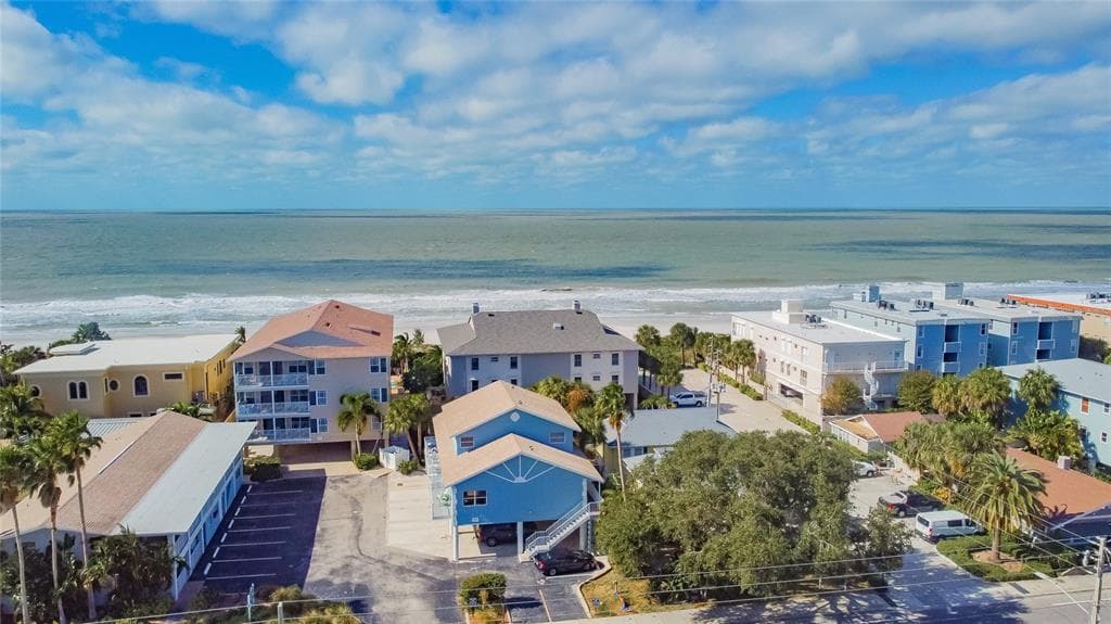 1802 GULF BOULEVARD UNIT 5 INDIAN ROCKS BEACH, FL 33785