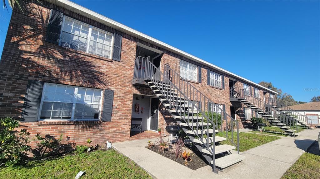 6415 S ROBERTS AVENUE UNIT 103 TAMPA, FL 33616