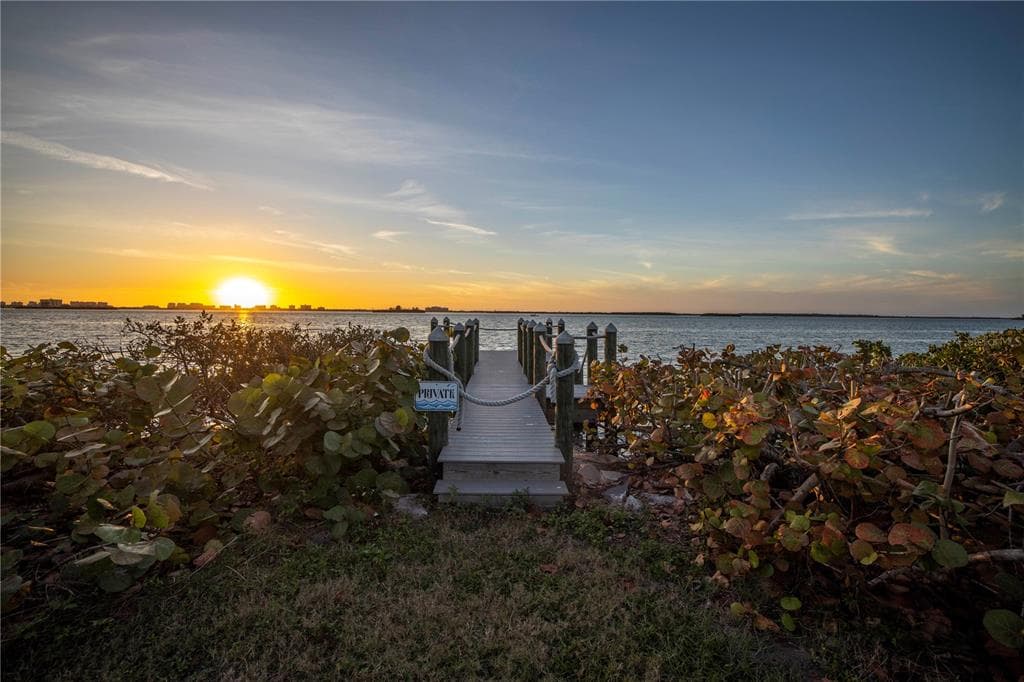125 EDGEWATER DRIVE