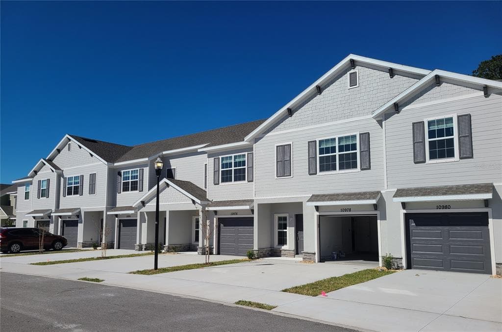10974 BRIGHTLEAF COURT RIVERVIEW, FL 33569