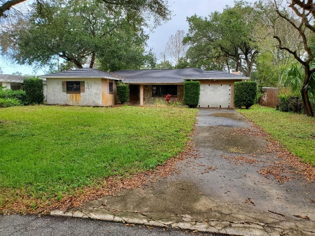 4105 W SAN NICHOLAS STREET TAMPA, FL 33629