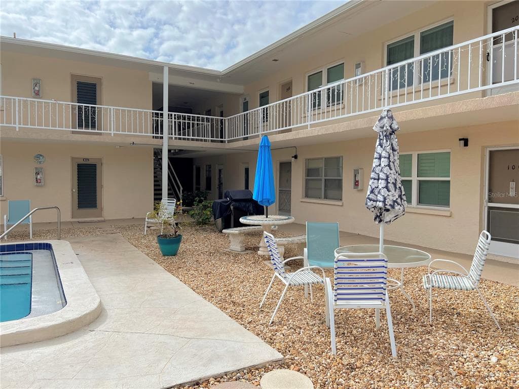 509 W VENICE AVENUE UNIT 207