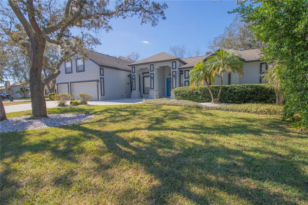 2530 REGAL RIVER ROAD VALRICO, FL 33596