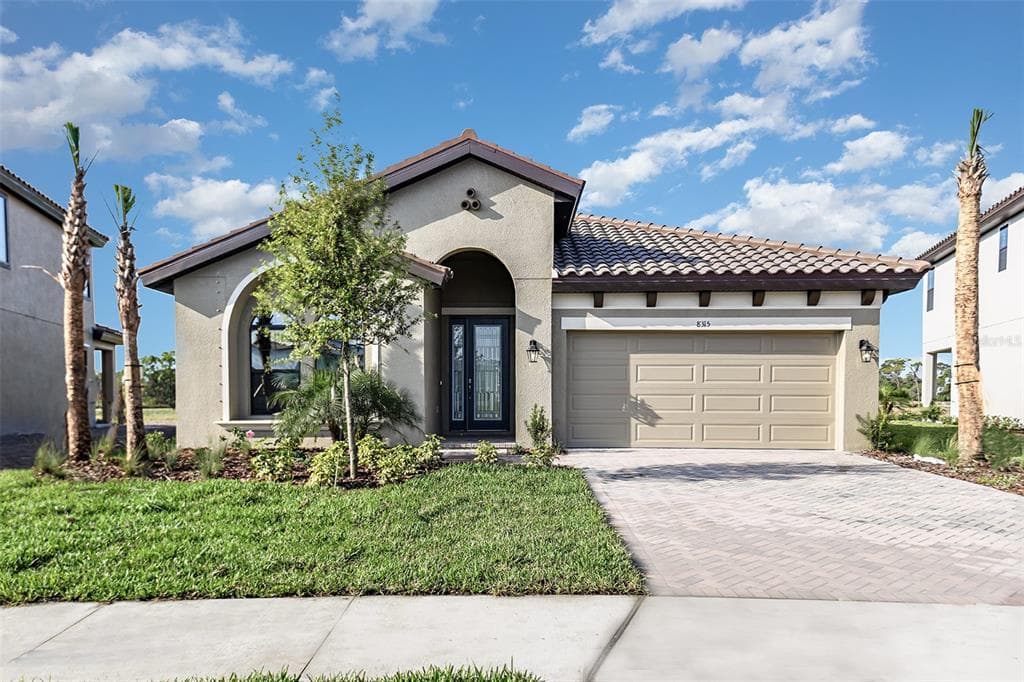 8224 CARRHILL PLACE PARRISH, FL 34219